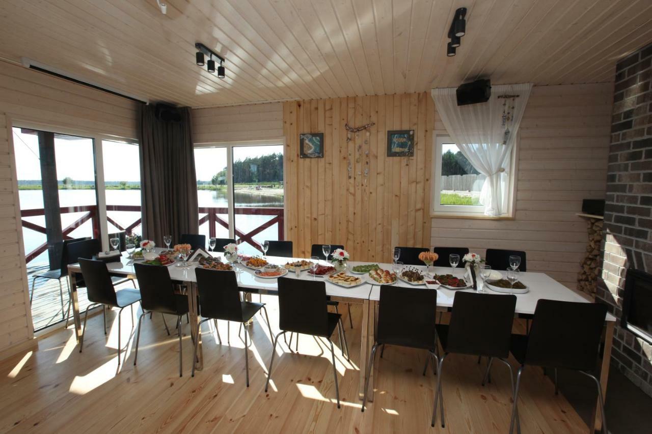 Karpu Dikis-Kempings Viesites Jaunmārupe Exteriér fotografie